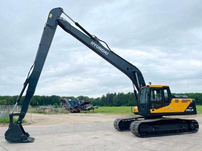 Hyundai R245LR - 2025 Model New / Unused en vente par Boss Machinery