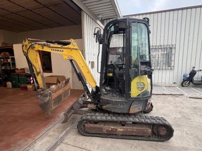 Yanmar Vio 25 Photo 1