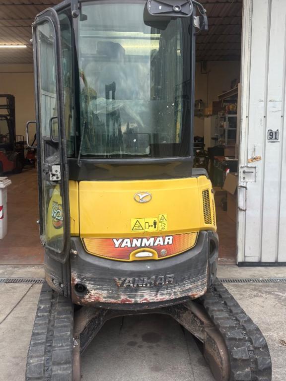 Yanmar Vio 25 Photo 5