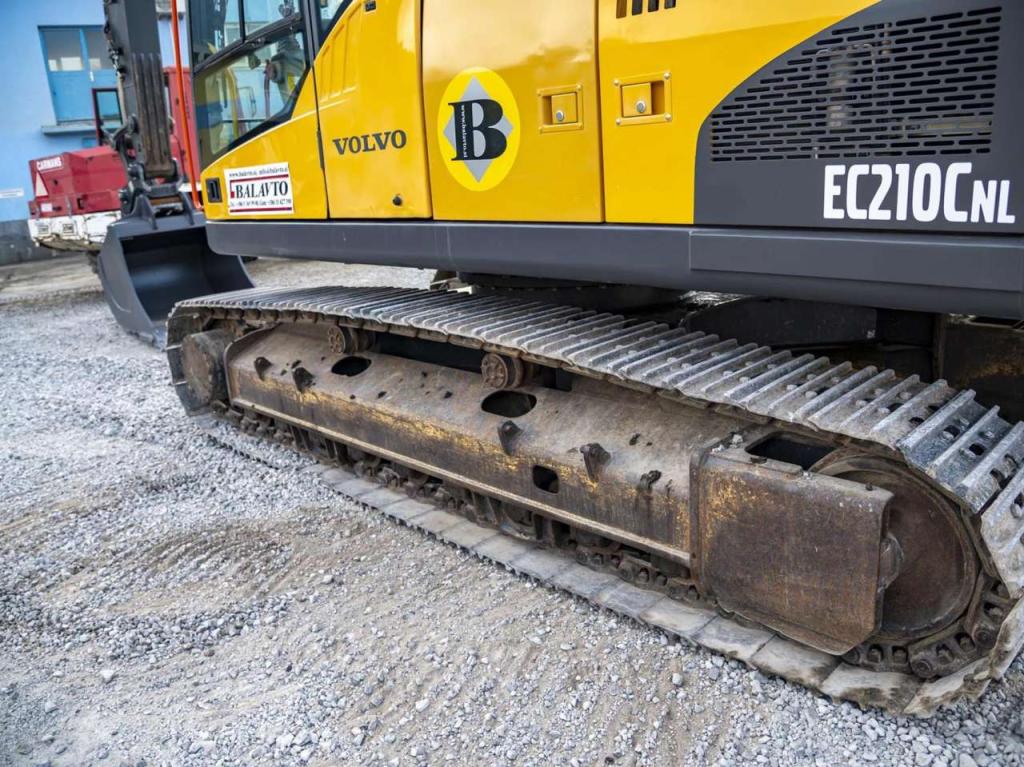 Volvo EC210CNL Photo 11