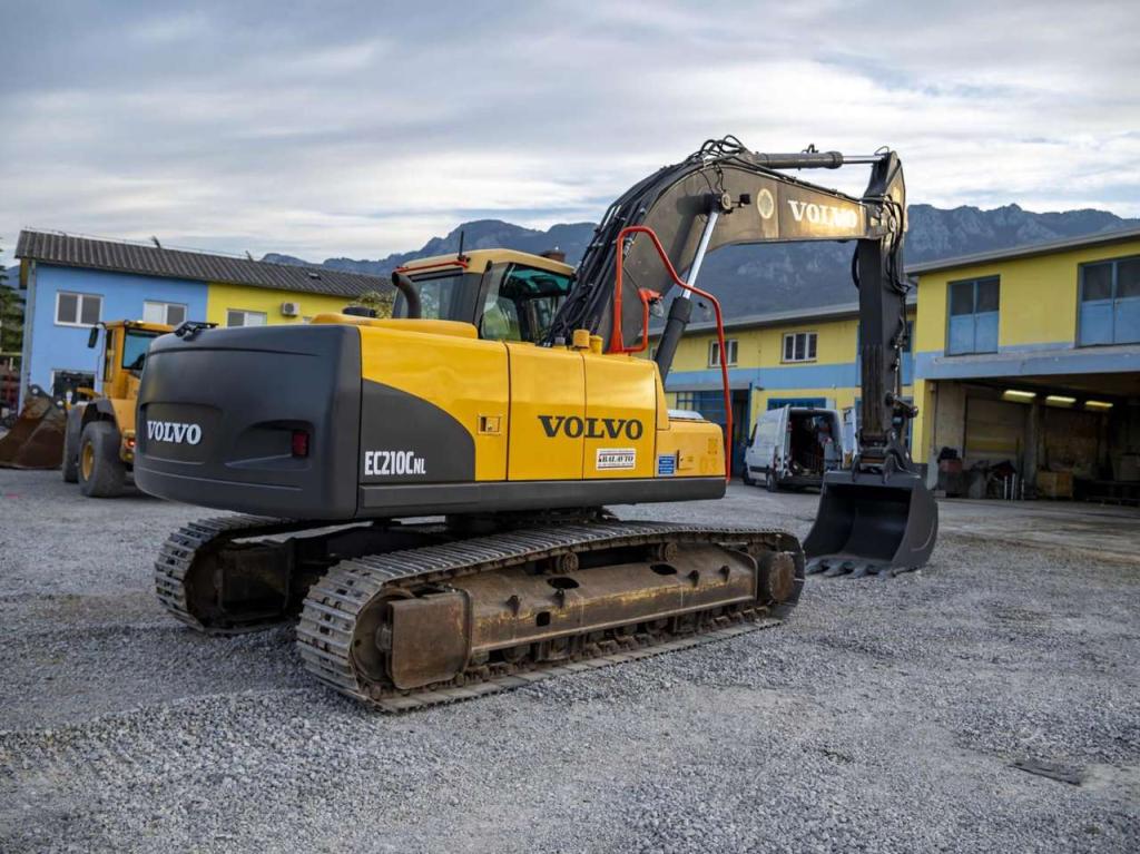 Volvo EC210CNL Photo 5