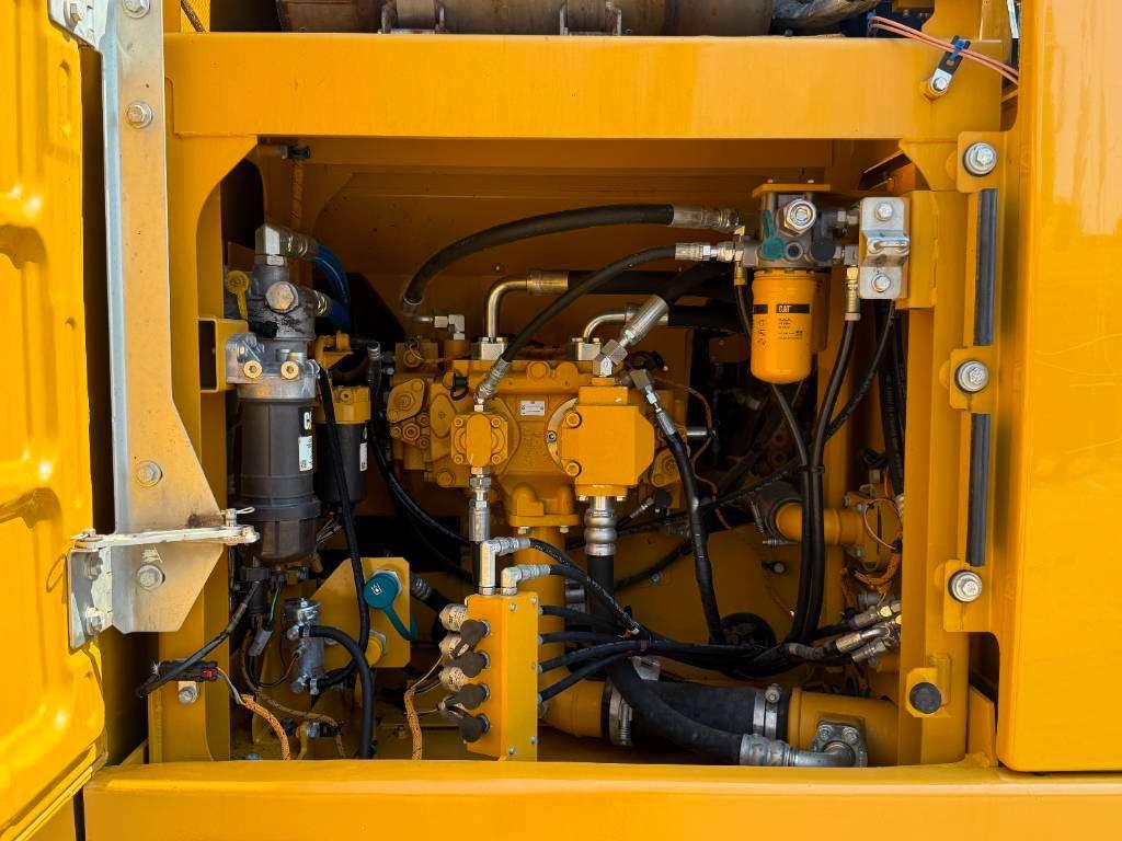 Caterpillar 320FL - New Bucket / Hammer Lines / Camera Photo 26