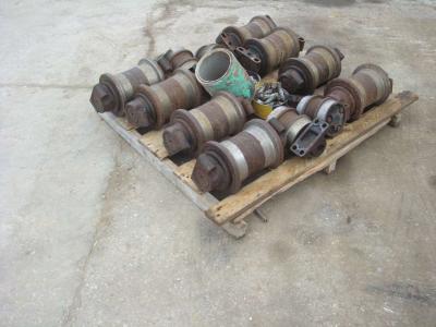 Galets supérieurs pour Fiat Hitachi FH200 en vente par OLM 90 Srl