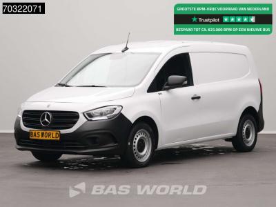 Mercedes-Benz Citan 112 CDI L2H1 LED Klima Kamera Tempomat Parkensensoren Euro6 L2 Airco Cruise control en vente par BAS World B.V.