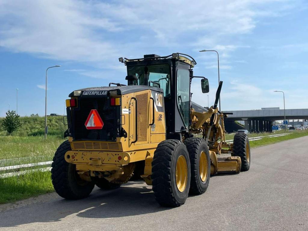 Caterpillar 12M (12G/12H/140M) Photo 7