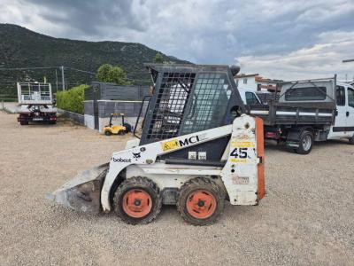 Bobcat 543 Photo 1