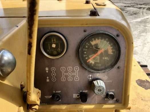 Caterpillar D5B SA VHP Photo 7