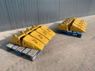 Caterpillar 365 / 374 / 385 / 390 Tips en vente par Smitma B.V.