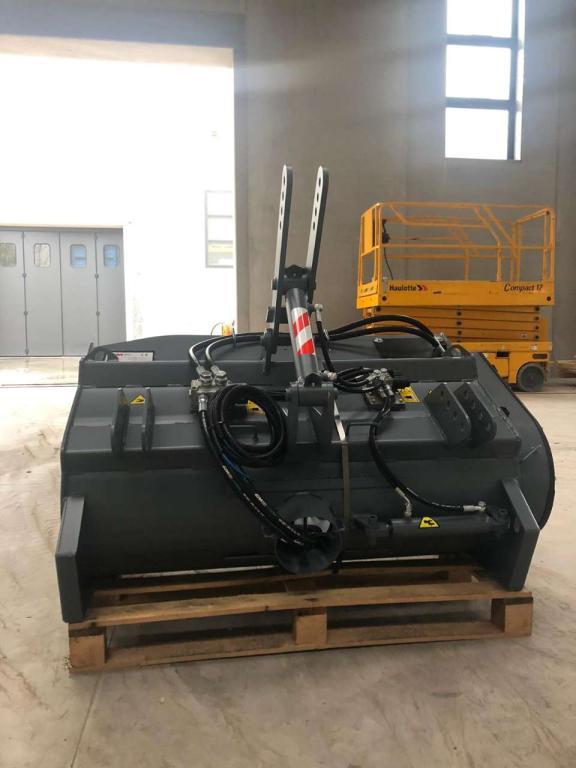 CM MIX 300 -Attacco per trattore Photo 2