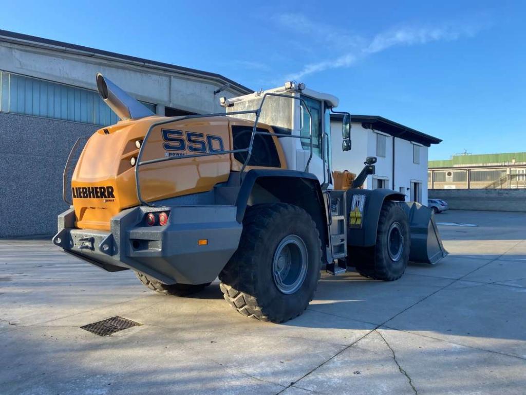 Liebherr L 550 Photo 1
