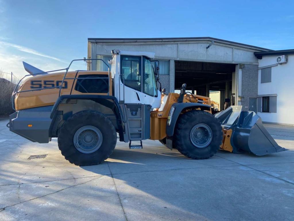 Liebherr L 550 Photo 5