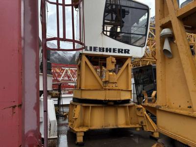 Liebherr 280 EC-H en vente par Niederstätter Spa