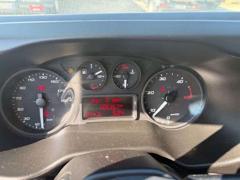 Iveco Daily 35C15 Photo 8