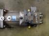 Moteur de traction pour JCB JS 200 W Photo 2 thumbnail