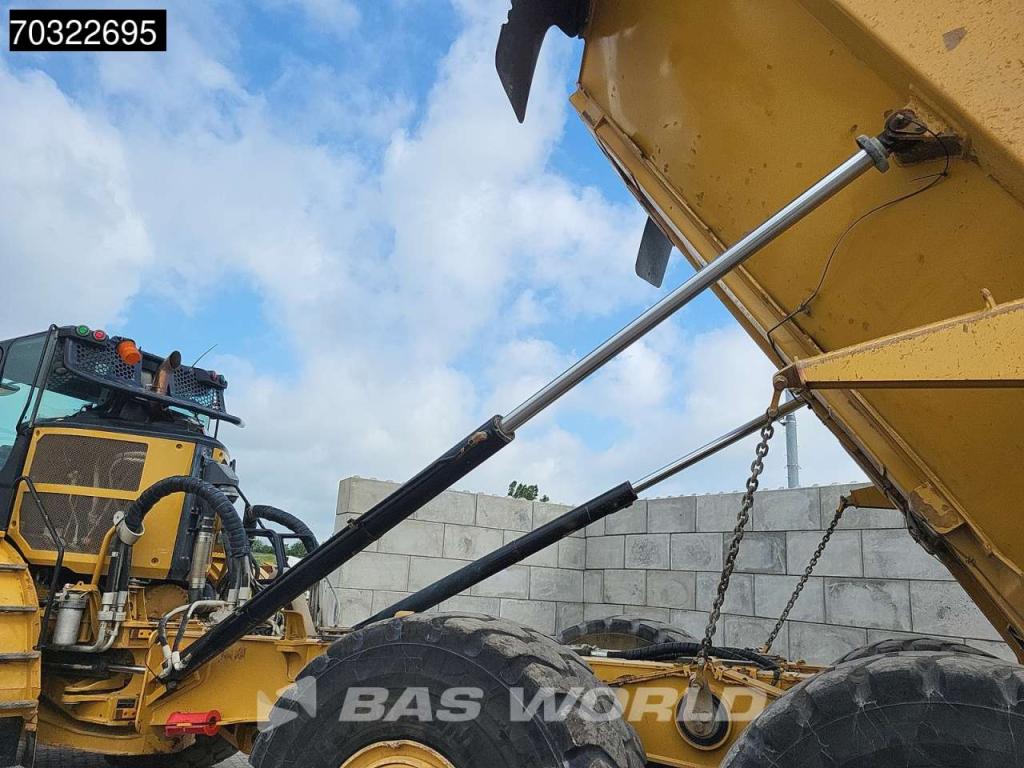 Caterpillar 745 -04A Tail gate Photo 12