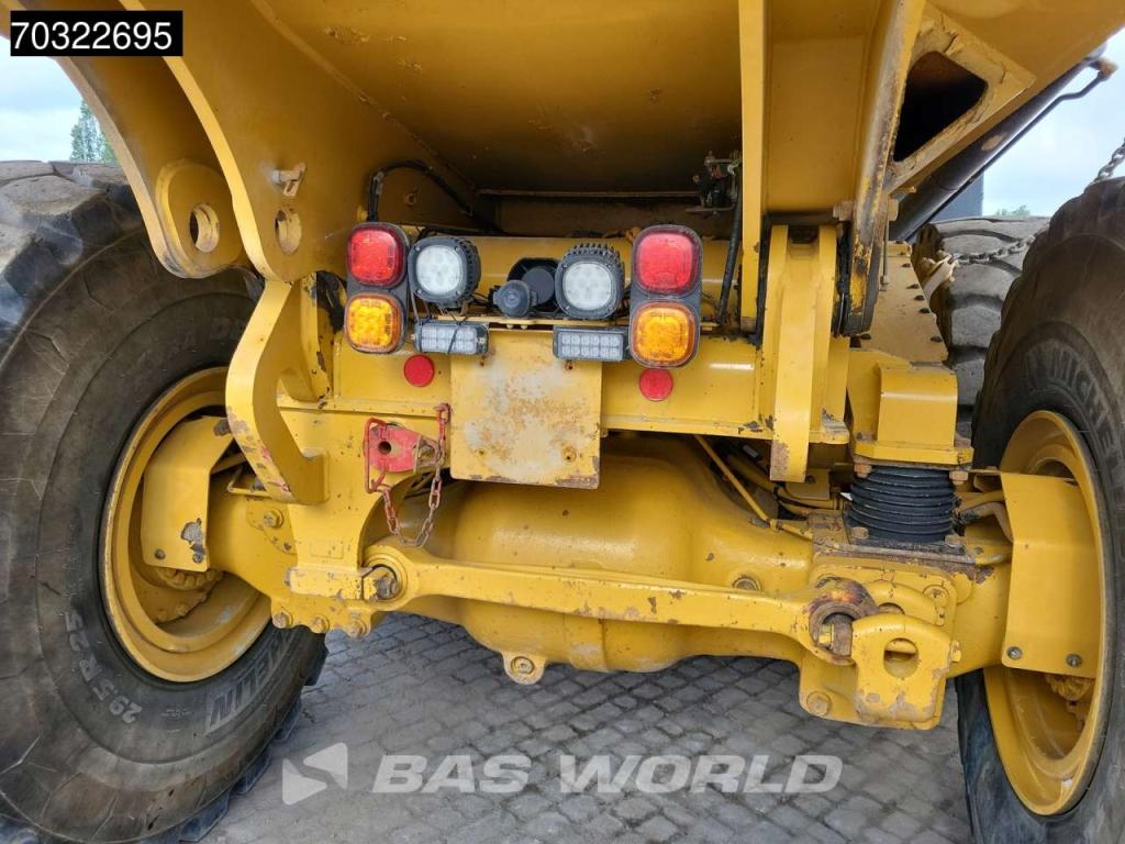 Caterpillar 745 -04A Tail gate Photo 19