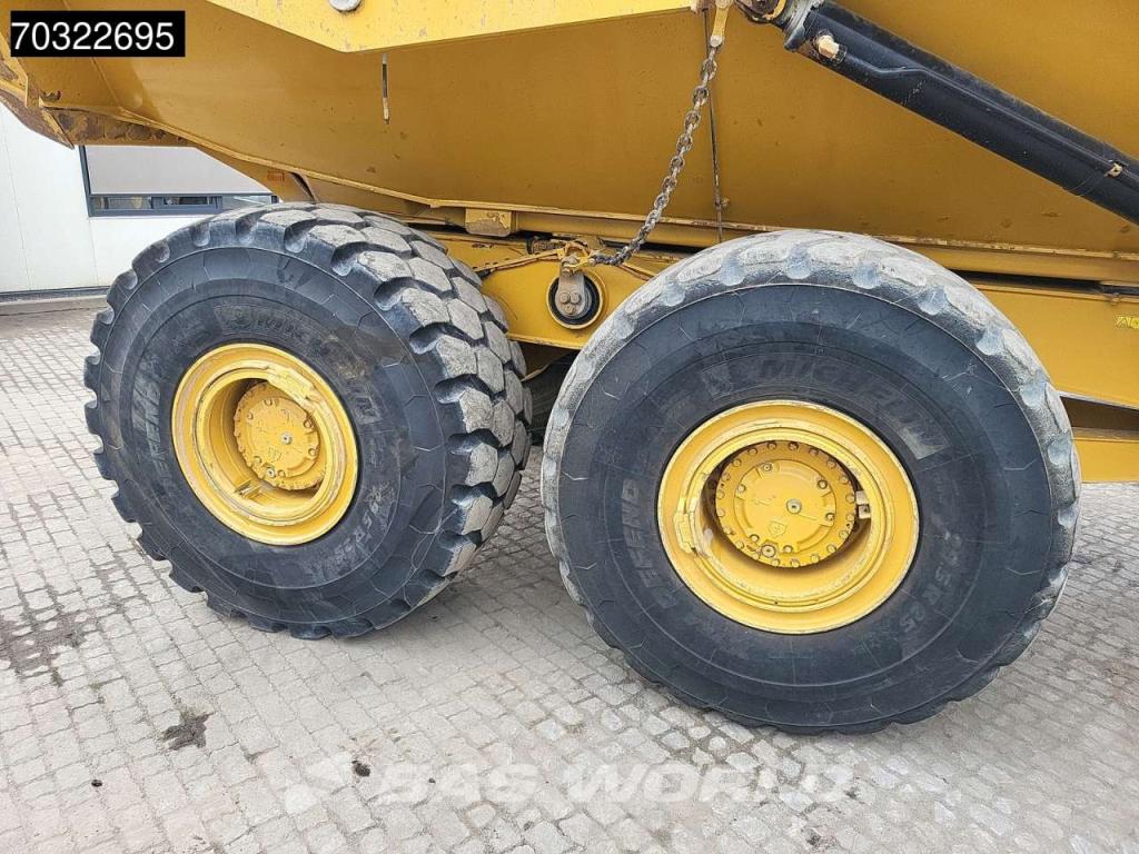 Caterpillar 745 -04A Tail gate Photo 26