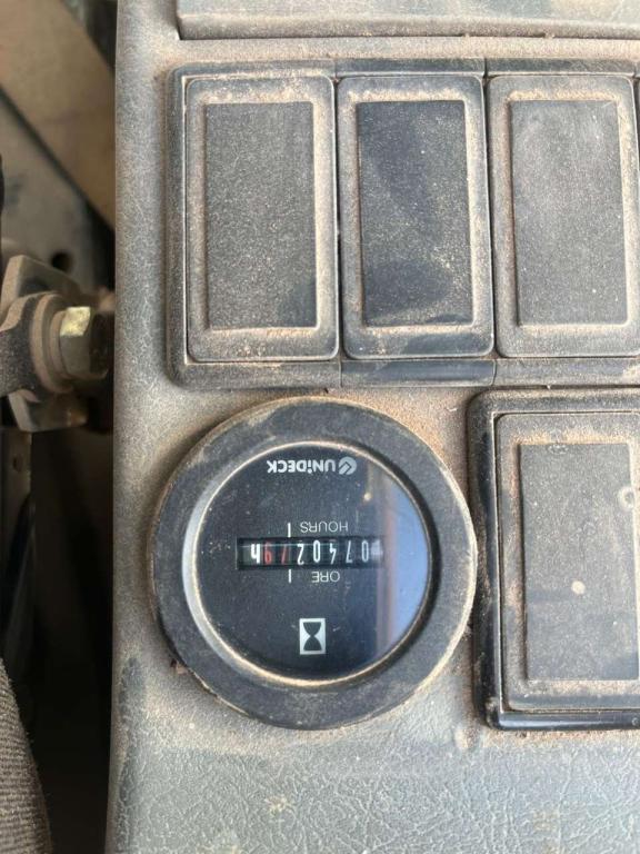 Volvo EC 210 Photo 6