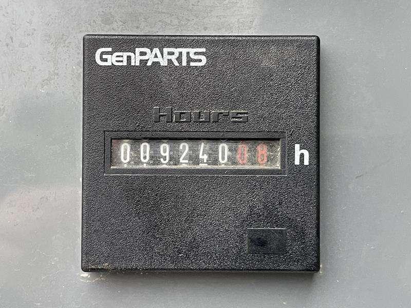 SDMO R 165 C3 Photo 16