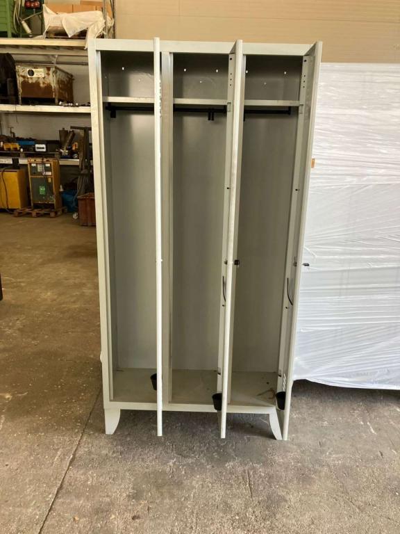 Armadietti metallici ad uso spogliatoio Photo 3