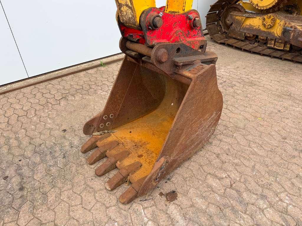 JCB JS145W - Hammer Lines / Blade Photo 16