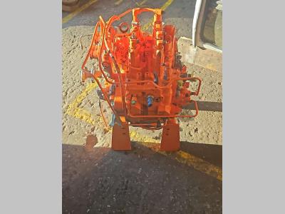 Distributeur hydraulique pour Fiat Hitachi ex 215 en vente par Off Meccaniche Bonanni di B.