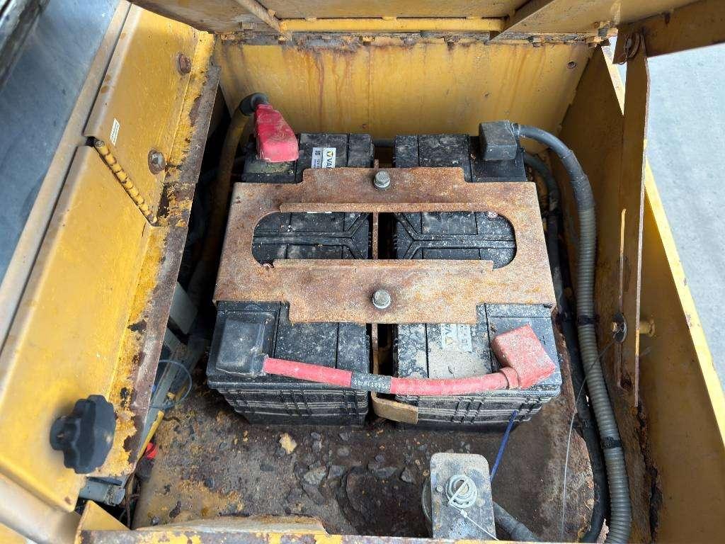 Caterpillar D 6 R XL III Photo 20