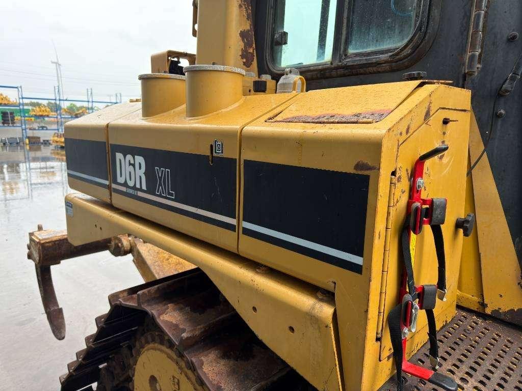 Caterpillar D 6 R XL III Photo 24