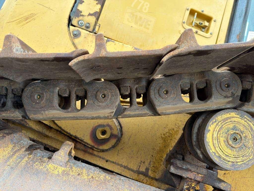 Caterpillar D 6 R XL III Photo 28