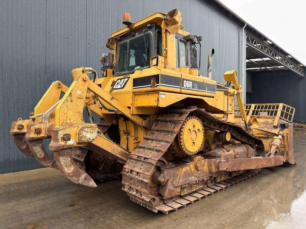 Caterpillar D 6 R XL III Photo 3