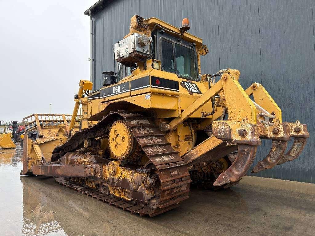 Caterpillar D 6 R XL III Photo 4