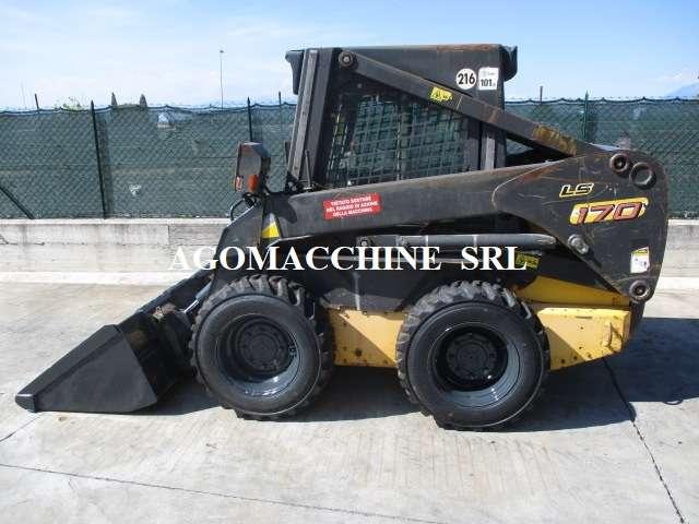 New Holland LS170 Photo 3