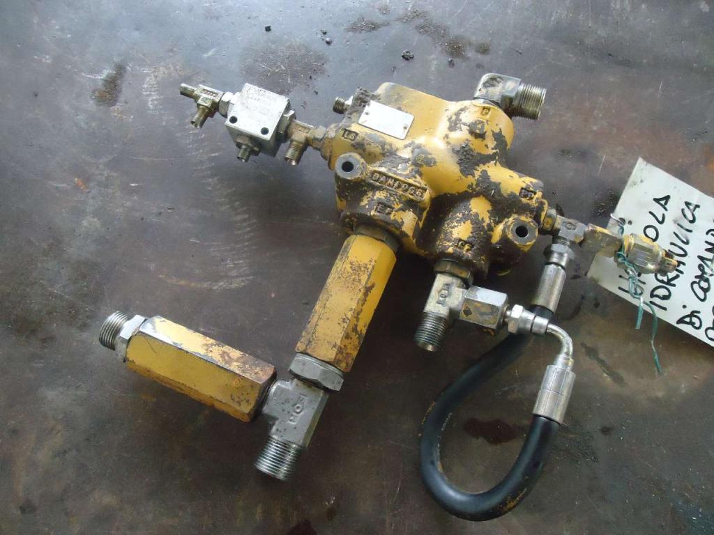 Soupape hydraulique pour Venieri 12.23 Photo 1
