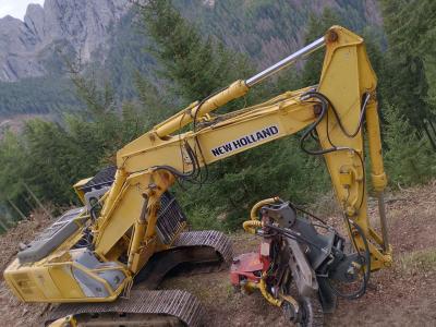 New Holland E245B en vente par Omeco Spa