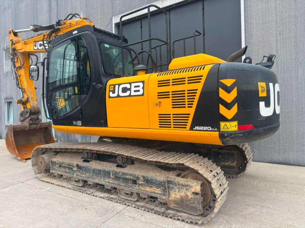 JCB JS220NLC Photo 2