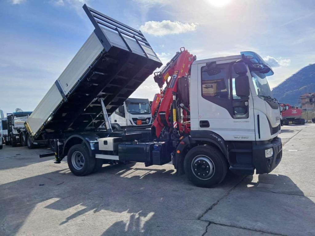 Iveco EUROCARGO 160-280 Photo 8