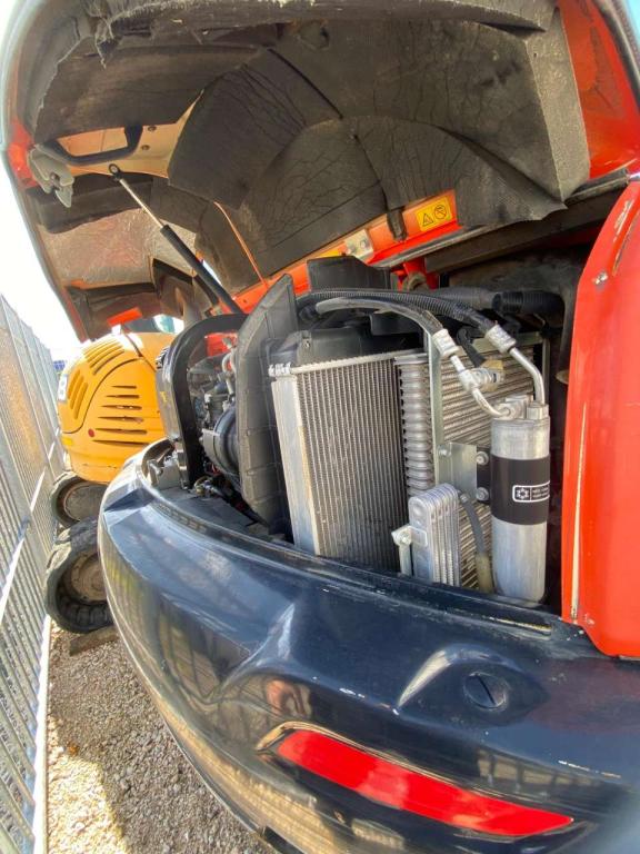 Kubota KX080-4A Photo 9