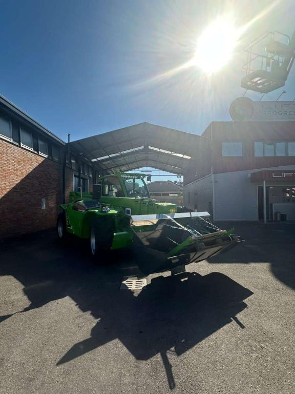 Merlo P40.17 Photo 18
