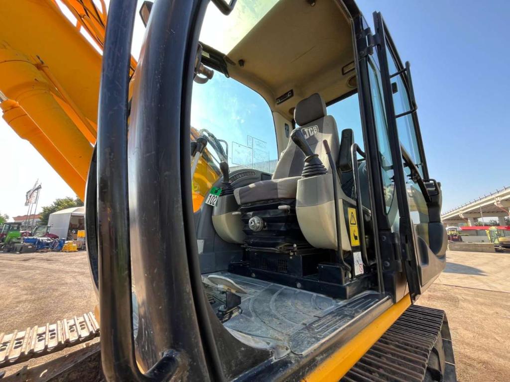 JCB JS 190 NC Photo 13