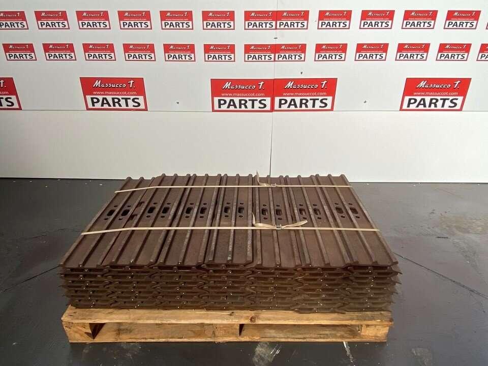 Patin pour Hitachi ZX130-5 / ZX130-6 / ZX135 Photo 1