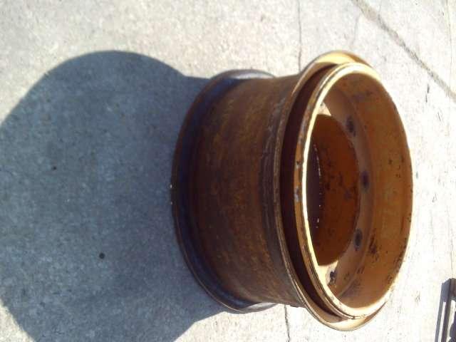 Jante pour Caterpillar CAT 920 Photo 2