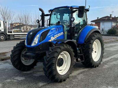 New Holland T5.120 4x4 en vente par Massucco T. Srl