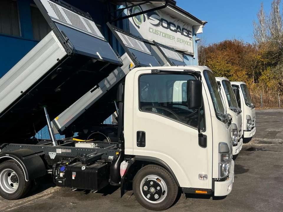 Isuzu M21 Photo 3