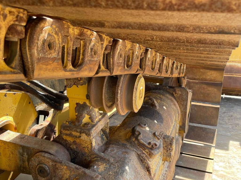 Caterpillar D6N LGP Photo 18