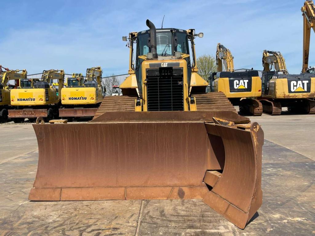 Caterpillar D6N LGP Photo 8