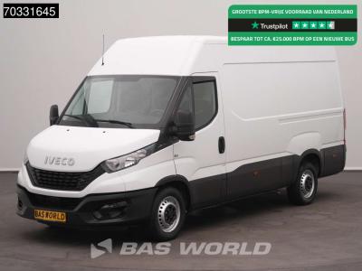 Iveco Daily 35S14 L2H2 Airco Cruise 3500kg trekgewicht Euro6 3520L Airco Cruise control en vente par BAS World B.V.