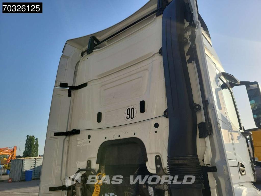 Mercedes-Benz Actros 1842 4X2 StreamSpace Standklima Photo 11