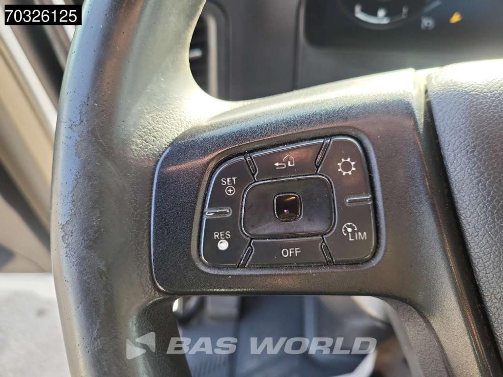Mercedes-Benz Actros 1842 4X2 StreamSpace Standklima Photo 22