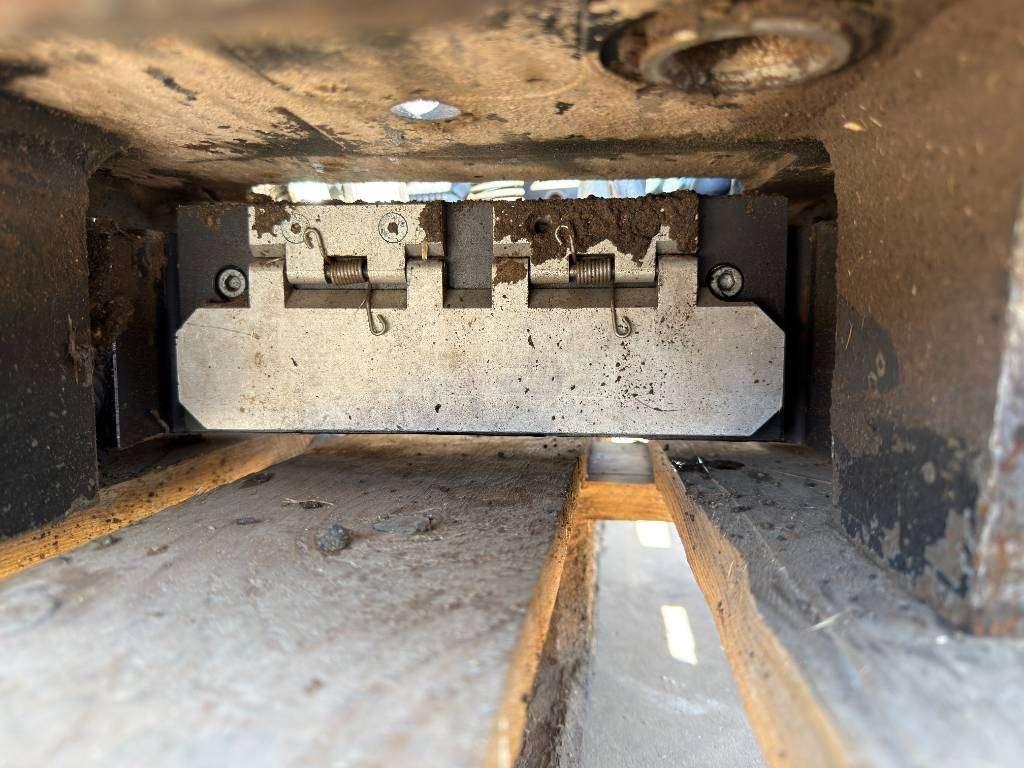 OilQuick OQ65 - M318D / M320F / M322D / 320D / 320E / 323D Photo 17