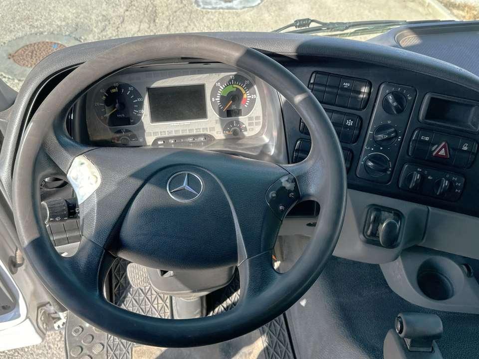 Mercedes-Benz benz  4146 AKN 8X8 Photo 16